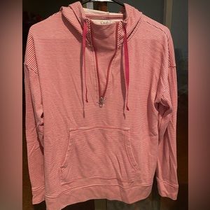 Women’s hooded sweatshirt